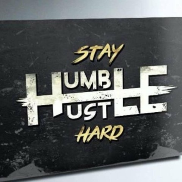 Meet your Posher, Roberta - Picture 1 of 1